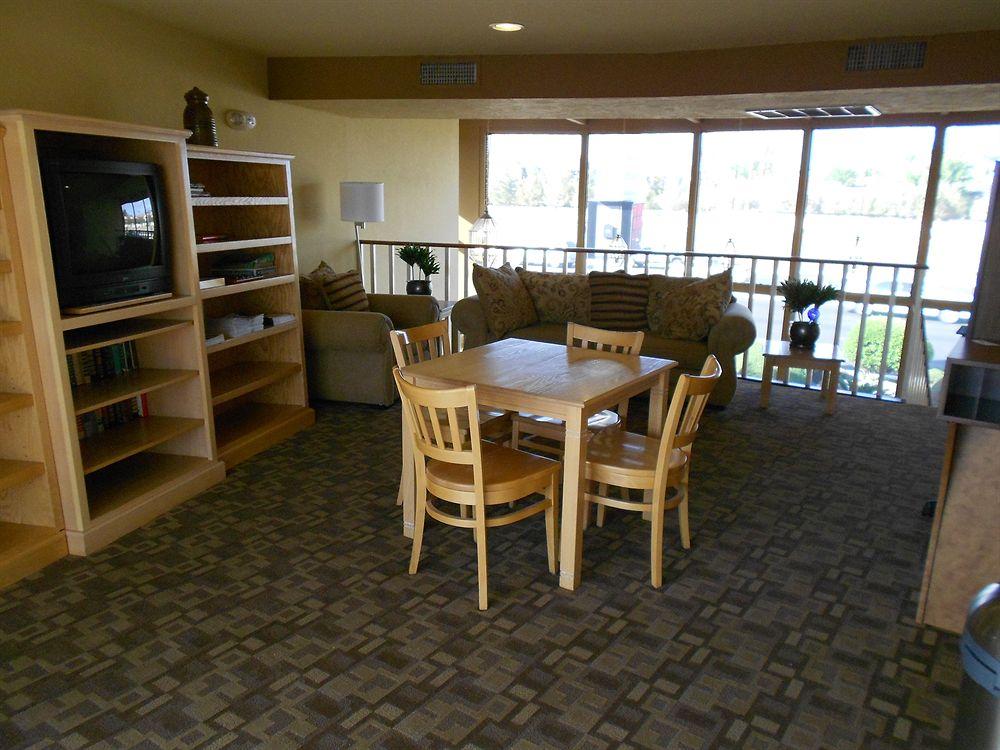 Quality Inn & Suites Phoenix Nw - Sun City Youngtown Zewnętrze zdjęcie