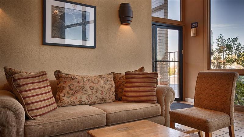 Quality Inn & Suites Phoenix Nw - Sun City Youngtown Zewnętrze zdjęcie