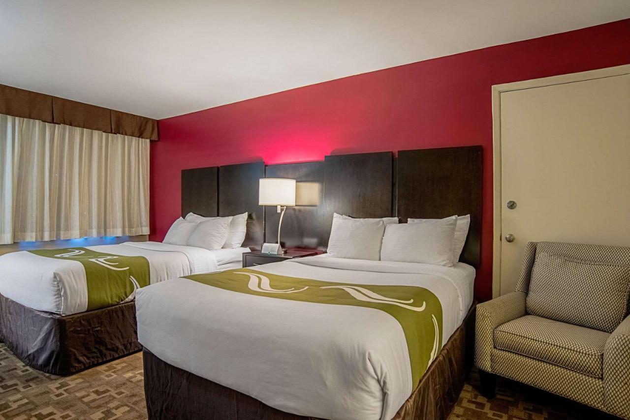 Quality Inn & Suites Phoenix Nw - Sun City Youngtown Zewnętrze zdjęcie